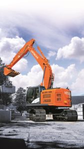 4 Hitachi_ZX345USLC-6