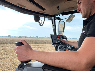 Danfoss Power and AGCO joystick-operated combine