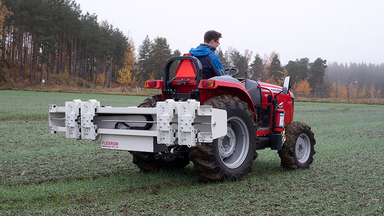 Most farm seeders are built with fixed row spacing, which limits adaptability for different crops or soil conditions. Mounting numerous seed drills on a HILA permits fast and variable row spacing on machines for precision sowing. | courtesy of Per Frankelius, Linköping University