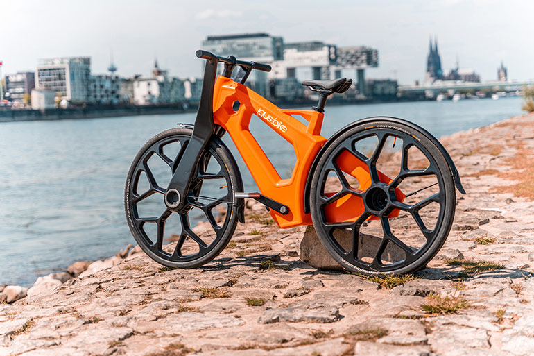 igus started a program designing urban-use bicycles made of recycled plastics to make something old, new again.