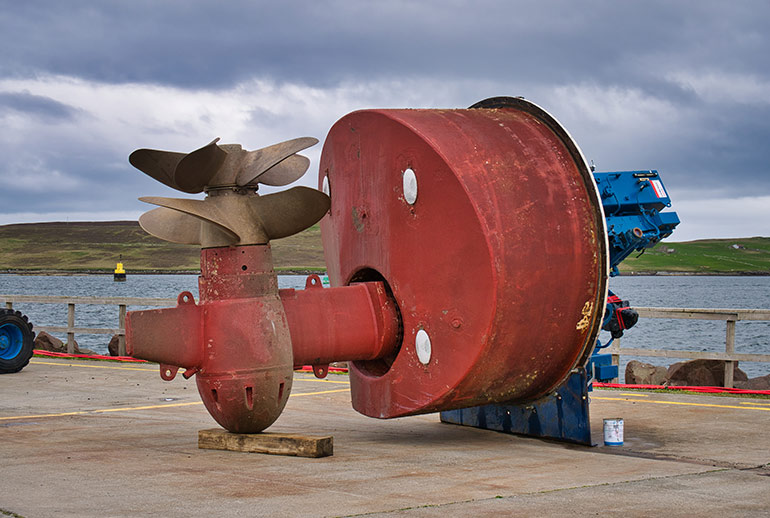 Figure 1: Azimuth thrusters help maneuver ship applications such as dynamic positioning, ship escort and ship docking services. Although electric propulsion is becoming more common, the steering and drive systems on large thrusters are primarily hydraulic, as well as the retraction systems, where required. 
Image courtesy of Adobe Stock