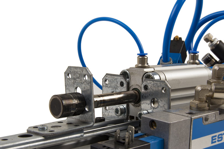 5 reasons your pneumatic cylinders aren't working as they should AdobeStock_99197214.jpg