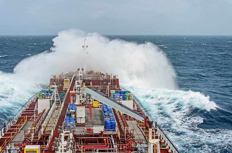 Leading hydraulic suppliers have developed hardened products that stand up to salt spray, seawater and high vibration typical in marine applications. | courtesy of Adobe Stock